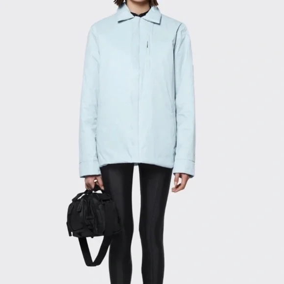 Rains NWT Overshirt Jacket Sky Blue XL Shacket Zip Front Long Sleeves 15520 $250